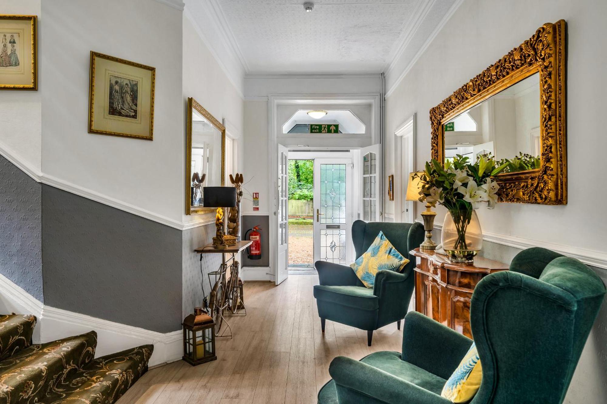 Dial House Hotel Crowthorne Eksteriør billede